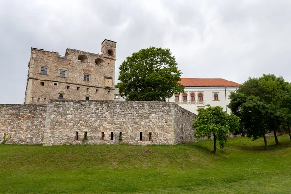 Πύργος Αναγέννησης Του Κάστρου Sarospatak Στην Ουγγαρία — Φωτογραφία Αρχείου