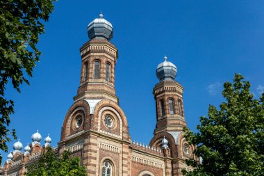 Macaristan, Szombath 'ta bir yaz günü sinagog.