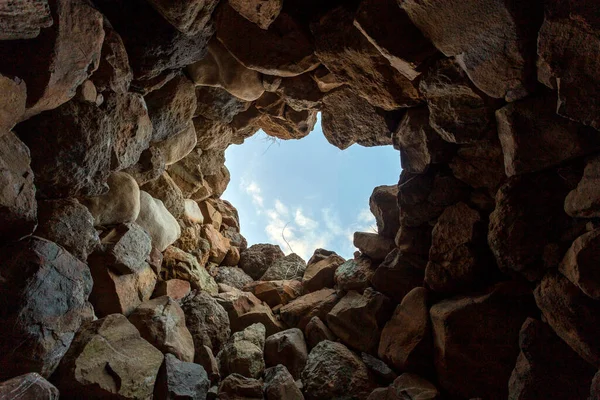 Nuraghe Domu Orcu Саррохе Летний День — стоковое фото