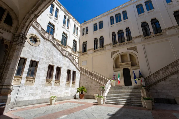 Pałac Obywatelski Palazzo Civico Cagliari Cagliari Włoszech Letni Dzień — Zdjęcie stockowe