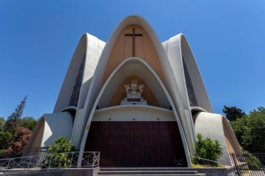 İtalya, Cagliari 'deki Santa Caterina Kilisesi' nin kubbesi..