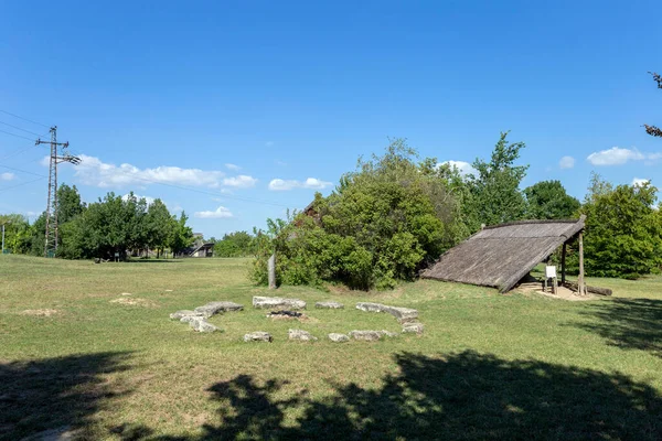 Archeologický Park Szazhalombattě Maďarsko Postaven Neolitickém Poli Okraji Města — Stock fotografie