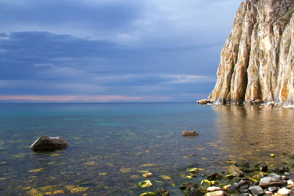 Deniz Baykal, mermerler Sagan-Zaba rock.