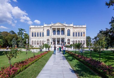 İstanbul, Türkiye 'deki Dolmabahçe Sarayı. 