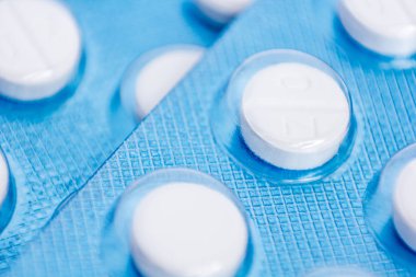 Mavi blister closeup Pills