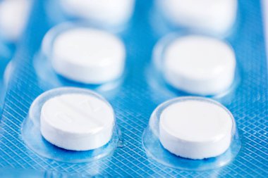 Mavi blister closeup Pills