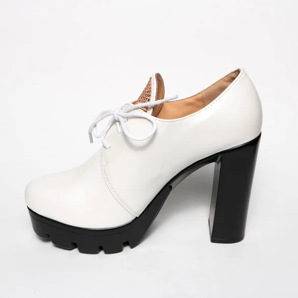 Женская Обувь Кожа Изолированы Белом Фоне — стоковое фото
