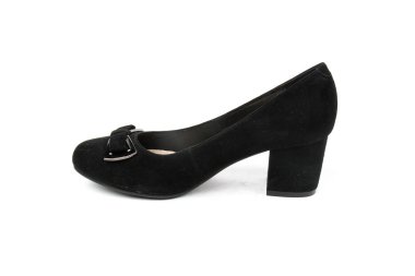 Beyaz arka plan üzerinde izole kadın ayak ve platform ayakkabı