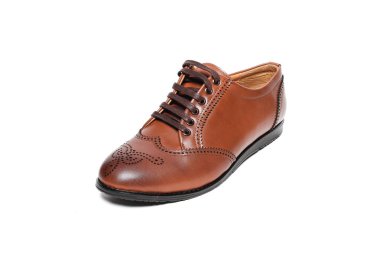 Office deri üzerinde beyaz izole ayakkabı adam