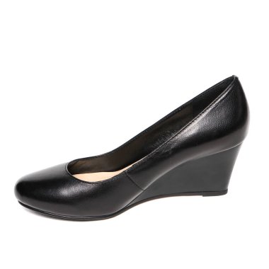 Beyaz arka plan üzerinde izole kadın ayak ve platform ayakkabı