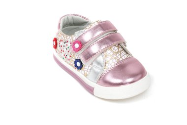 İzole üzerinde beyaz arka plan genç spor ayakkabı ayakkabı