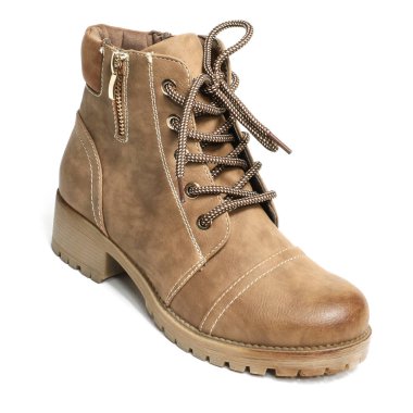 Kadın yarı sezon ayakkabıları beyaz arka planda izole edilmiş deri.