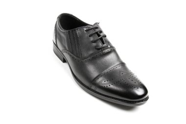 Beyaz arka plan üzerinde izole erkek deri moda ayakkabıları