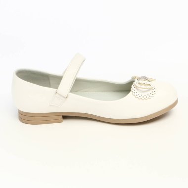 Kadın demi-Sezon Ayakkabı deri beyaz arka plan üzerinde