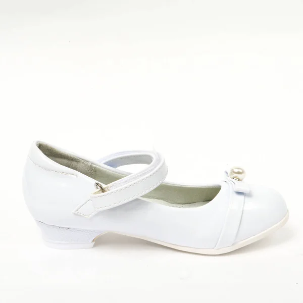 Mocassins Criança Fundo Branco Elegante Sapato Moderno — Fotografia de Stock