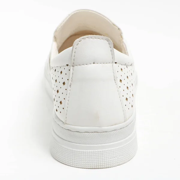 Chaussures Demi Saison Pour Femmes Cuir Sur Fond Blanc — Photo