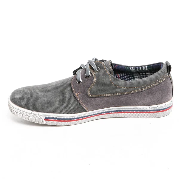 Chaussures homme demi-saison en cuir sur wthite — Photo