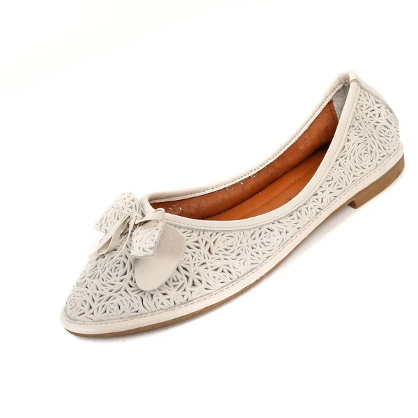 Γυναικείες Μπαλαρίνες Παπούτσια Δερμάτινα Που Απομονώνονται Λευκό Φόντο Καλή Άποψη — Φωτογραφία Αρχείου