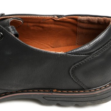 Beyaz arka plan üzerinde şık nedensel adam ayakkabı. E-ticaret ve Katalog için ürün stüdyoda çekim güzel fotoğraf pic.