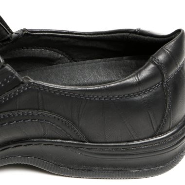 Beyaz arka plan üzerinde şık nedensel adam ayakkabı. E-ticaret ve Katalog için ürün stüdyoda çekim güzel fotoğraf pic.