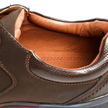 Beyaz arka plan üzerinde şık nedensel adam ayakkabı. E-ticaret ve Katalog için ürün stüdyoda çekim güzel fotoğraf pic.