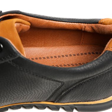 Beyaz arka plan üzerinde şık nedensel adam ayakkabı. E-ticaret ve Katalog için ürün stüdyoda çekim güzel fotoğraf pic.