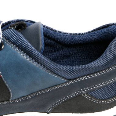 Beyaz arka plan üzerinde şık nedensel adam ayakkabı. E-ticaret ve Katalog için ürün stüdyoda çekim güzel fotoğraf pic.