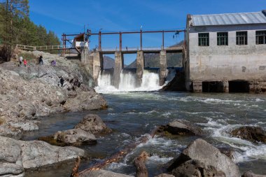 mimari, mavi, köprü, bina, inşaat, kontrol, baraj, elektrik, elektrik, enerji, çevre, düşme, sel kapısı, akış, akan, yakıt, üretim, hidro, hidroelektrik, sanayi, sanayi, peyzaj, dağ, doğa, açık, po