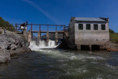 mimari, mavi, köprü, bina, inşaat, kontrol, baraj, elektrik, elektrik, enerji, çevre, düşme, sel kapısı, akış, akan, yakıt, üretim, hidro, hidroelektrik, sanayi, sanayi, peyzaj, dağ, doğa, açık, po