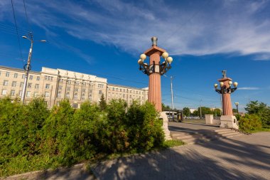 Omsk, Rusya - 12 Temmuz 2019: Omsk şehrindeki Komsomol'un 30. 