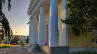 Omsk, Rusya - 17 Haziran 2019: Aziz Nicholas Kazak Katedrali