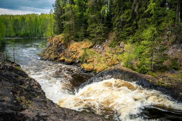 Kivach vízesés Karelia, Oroszország — Stock Fotó