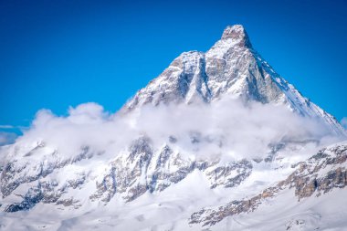 Matterhorn'un manzarası. Swiss Alpleri, İsviçre.