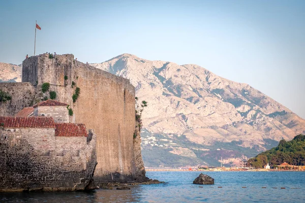 View of the fortress in the Old Town in Budva, Montenegro — Stock Photo, Image