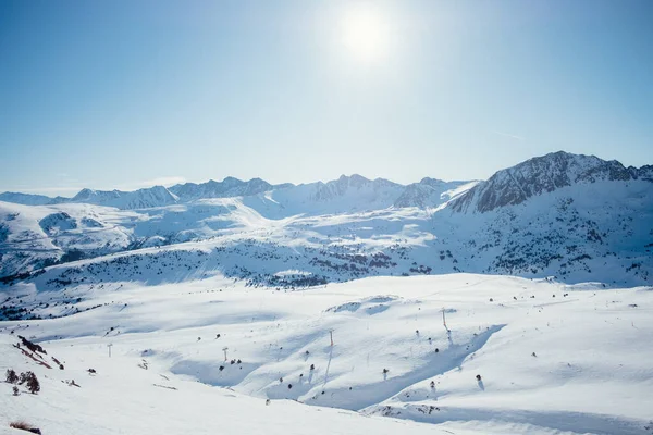 Andorra GrandValira Ski. Pirineos Montañas —  Fotos de Stock