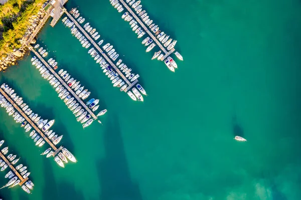 Vista aérea do porto de Castellammare del Golfo, Sicília, Itália — Fotografia de Stock