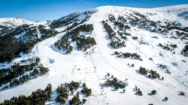 安道尔Grandvalira Ski度假村的山区景观 — 图库照片