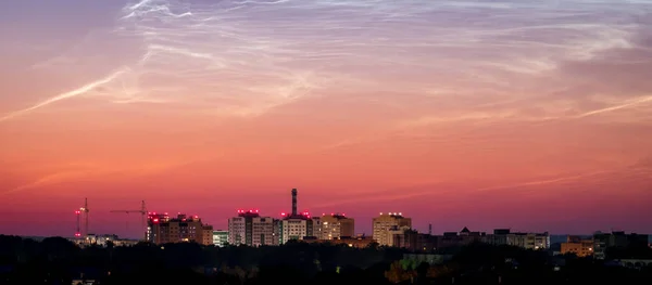 Sunrise Cityscape Hermoso Cielo Nubes Iluminación Nocturna Casas Vladimir Ciudad — Foto de Stock