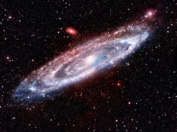 Parlayan sarmal galaksi. NASA tarafından desteklenen bu görüntünün elementleri.