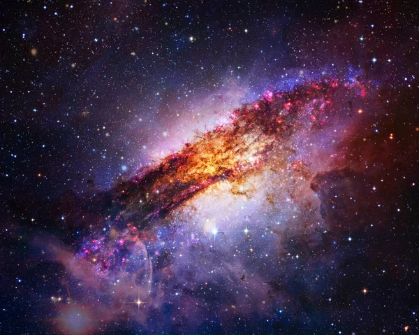 Galaxy Bulutsusu ve yıldız. Nasa tarafından döşenmiş bu görüntü unsurları