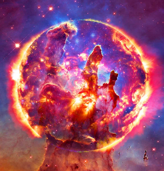 Sol quente no fundo da nebulosa. Elementos desta imagem fornecidos pela NASA — Fotografia de Stock