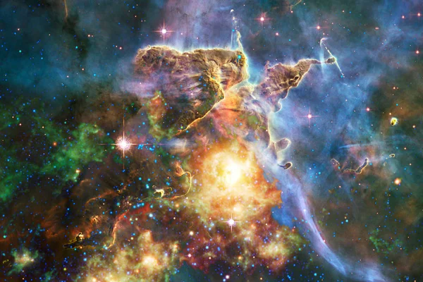 İnanılmaz güzel galaksi birçok ışık yılı uzakta dünya. Nasa tarafından döşenmiş bu görüntü unsurları