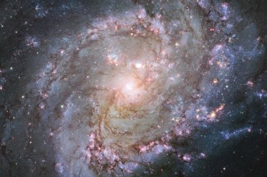 Uzayda bir yerde harika güzel bulutsu. Nasa tarafından döşenmiş bu görüntü unsurları