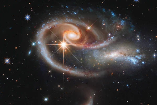 Galaxia en algún lugar del espacio profundo. Belleza del universo . — Foto de Stock