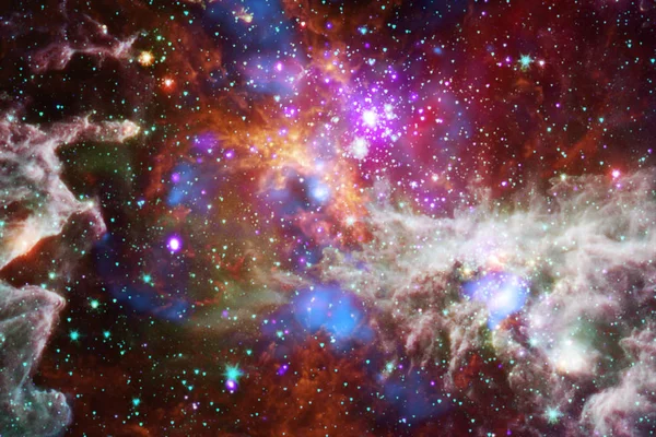 Incrivelmente bela galáxia muitos anos-luz longe da Terra . — Fotografia de Stock