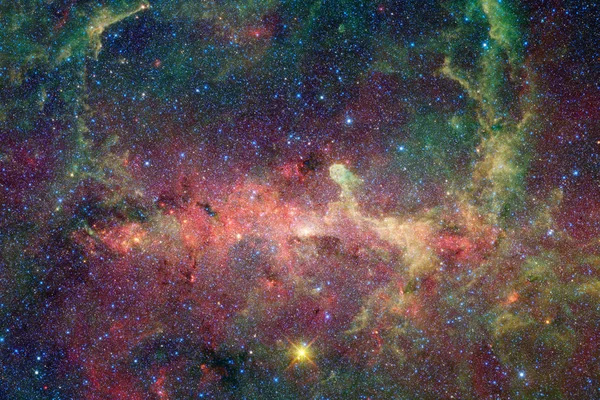 Удивительная красивая туманность где-то в космосе . — стоковое фото
