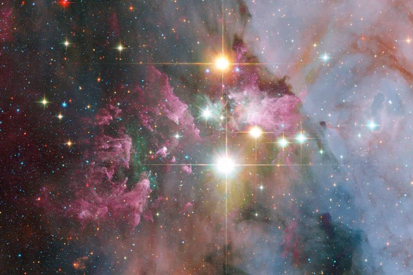 Nebulosa. Imagen del espacio exterior que es adecuado para el papel pintado . — Foto de Stock