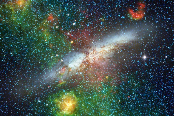Όμορφη galaxy και σύμπλεγμα των αστέρια μέσα στη νύχτα του χώρου. — Φωτογραφία Αρχείου