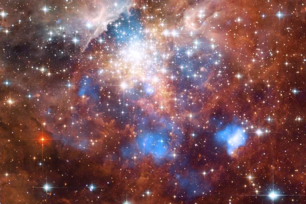 딥 스페이스의 굉 장. 우주에 있는 하의 수십억. — 스톡 사진