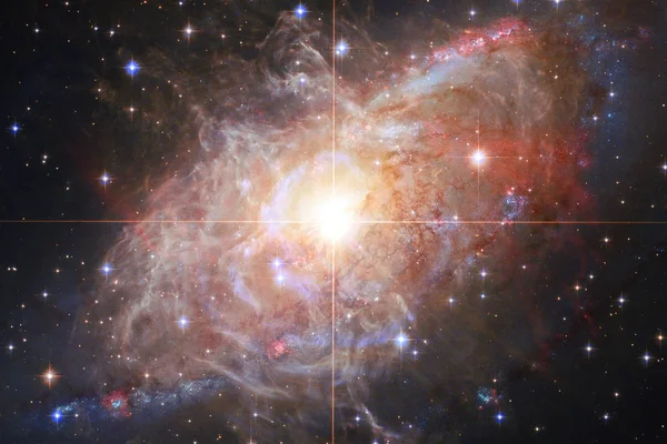 Galaxia en algún lugar del espacio exterior. Elementos de esta imagen proporcionados por la NASA — Foto de Stock